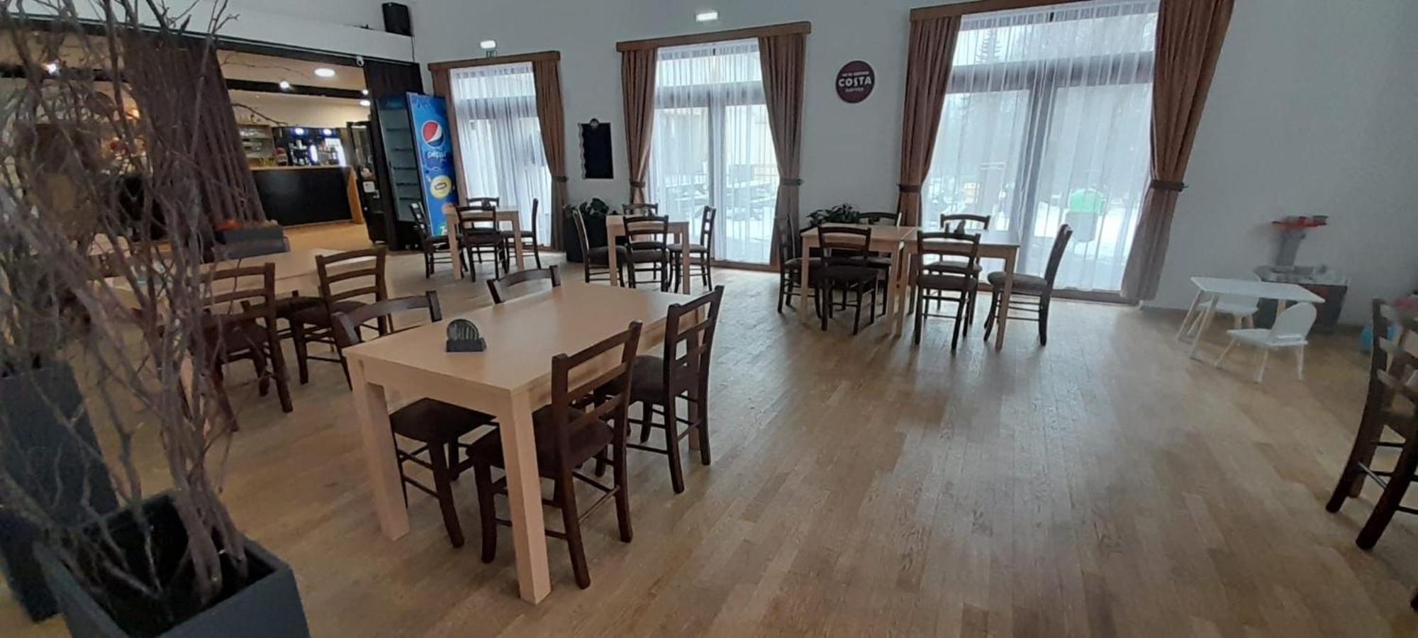 Penzion A Restaurace U Sousedu Strazny Exterior photo