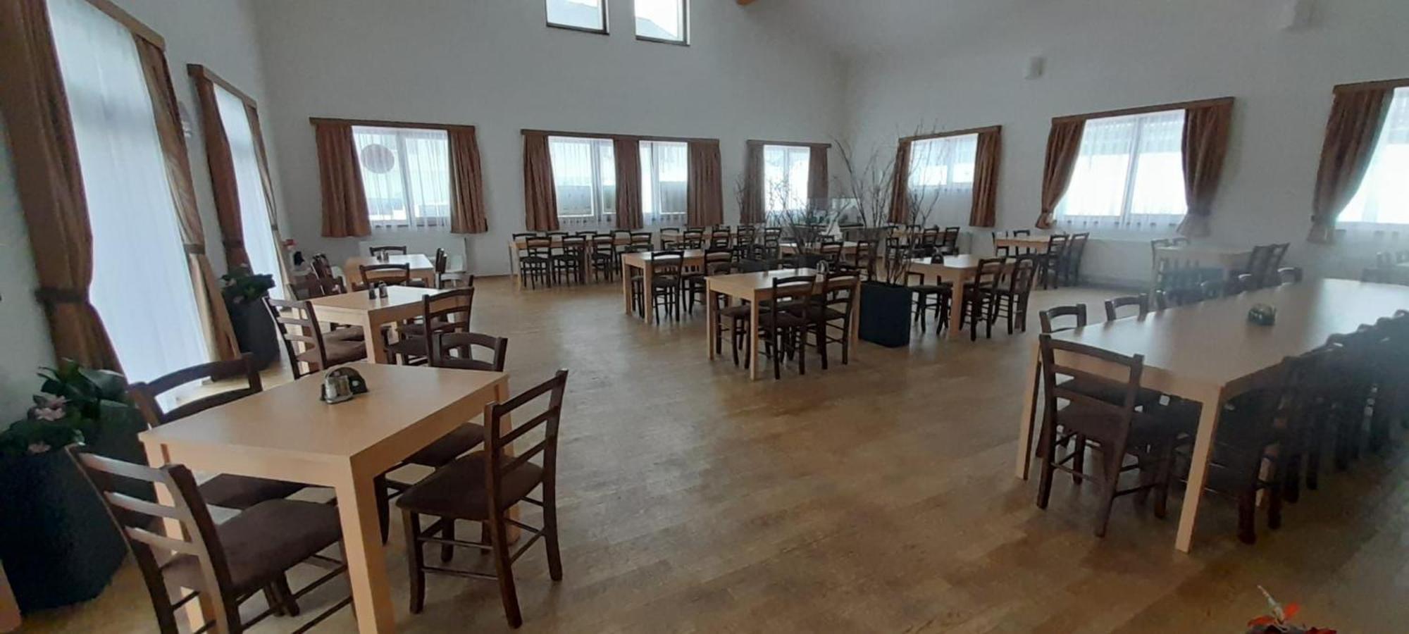 Penzion A Restaurace U Sousedu Strazny Exterior photo